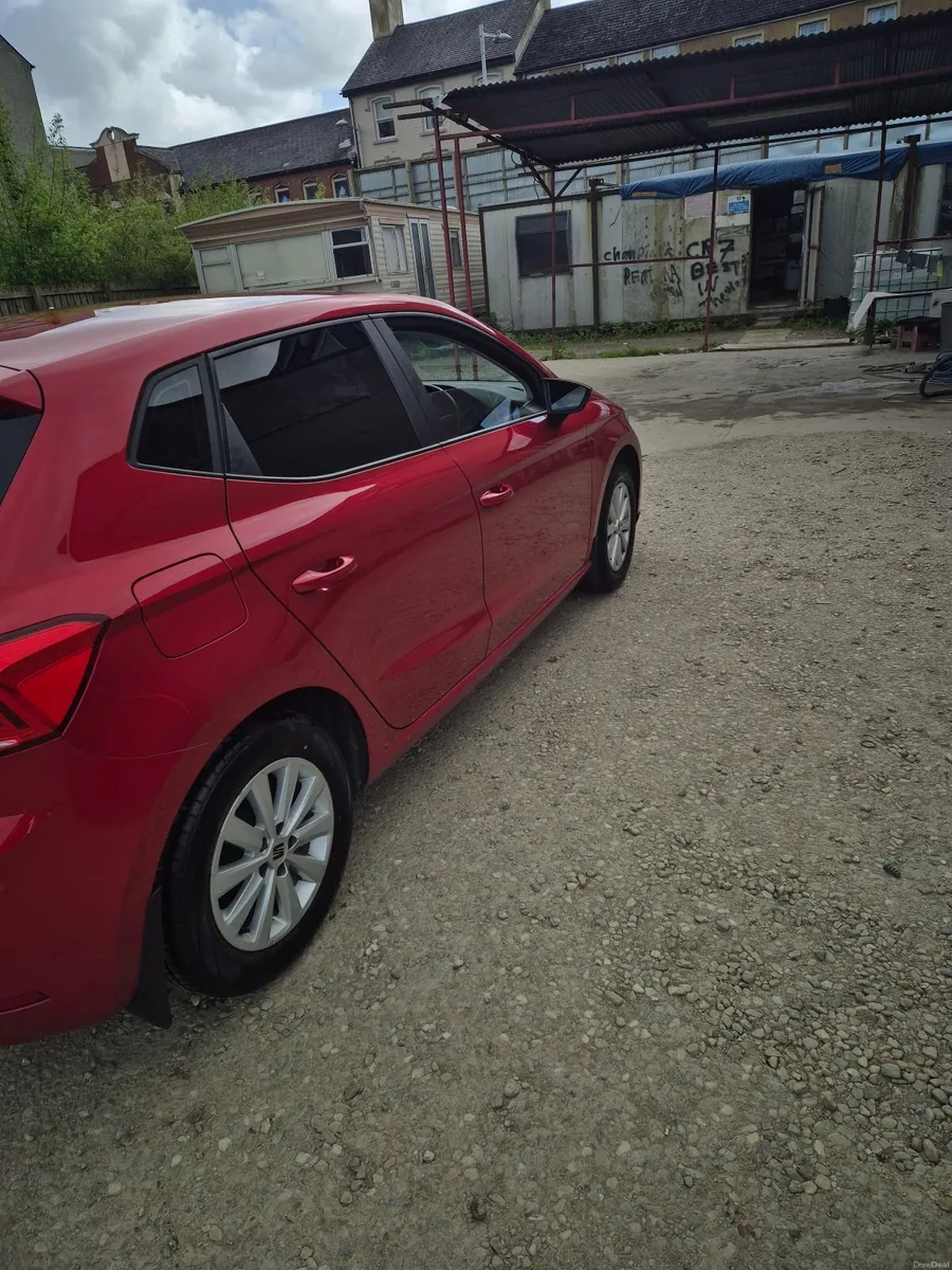 SEAT Ibiza 2023 - Image 4