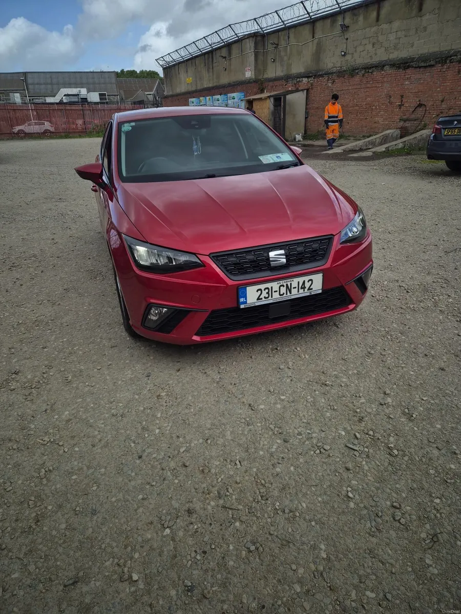 SEAT Ibiza 2023 - Image 1