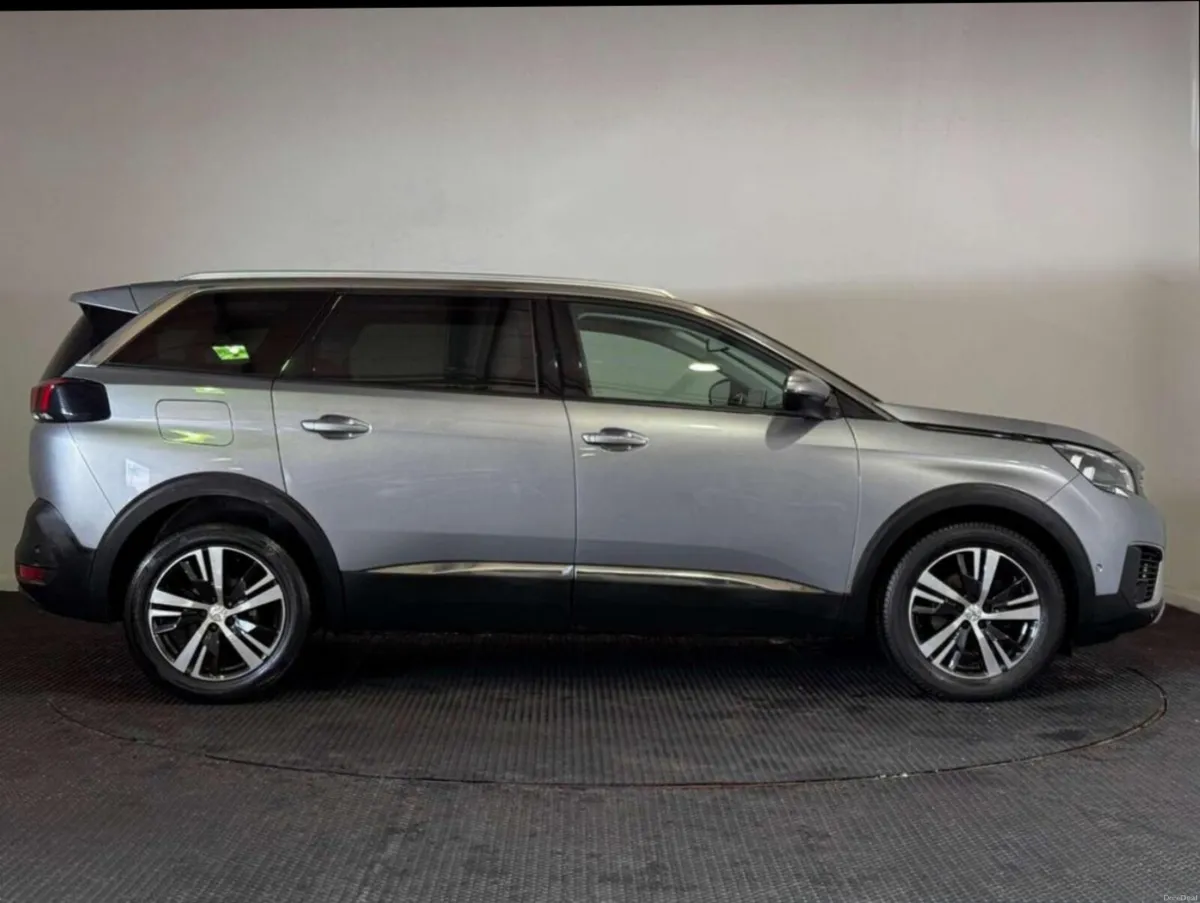 181 Peugeot 5008 1.6 AUTOMATIC