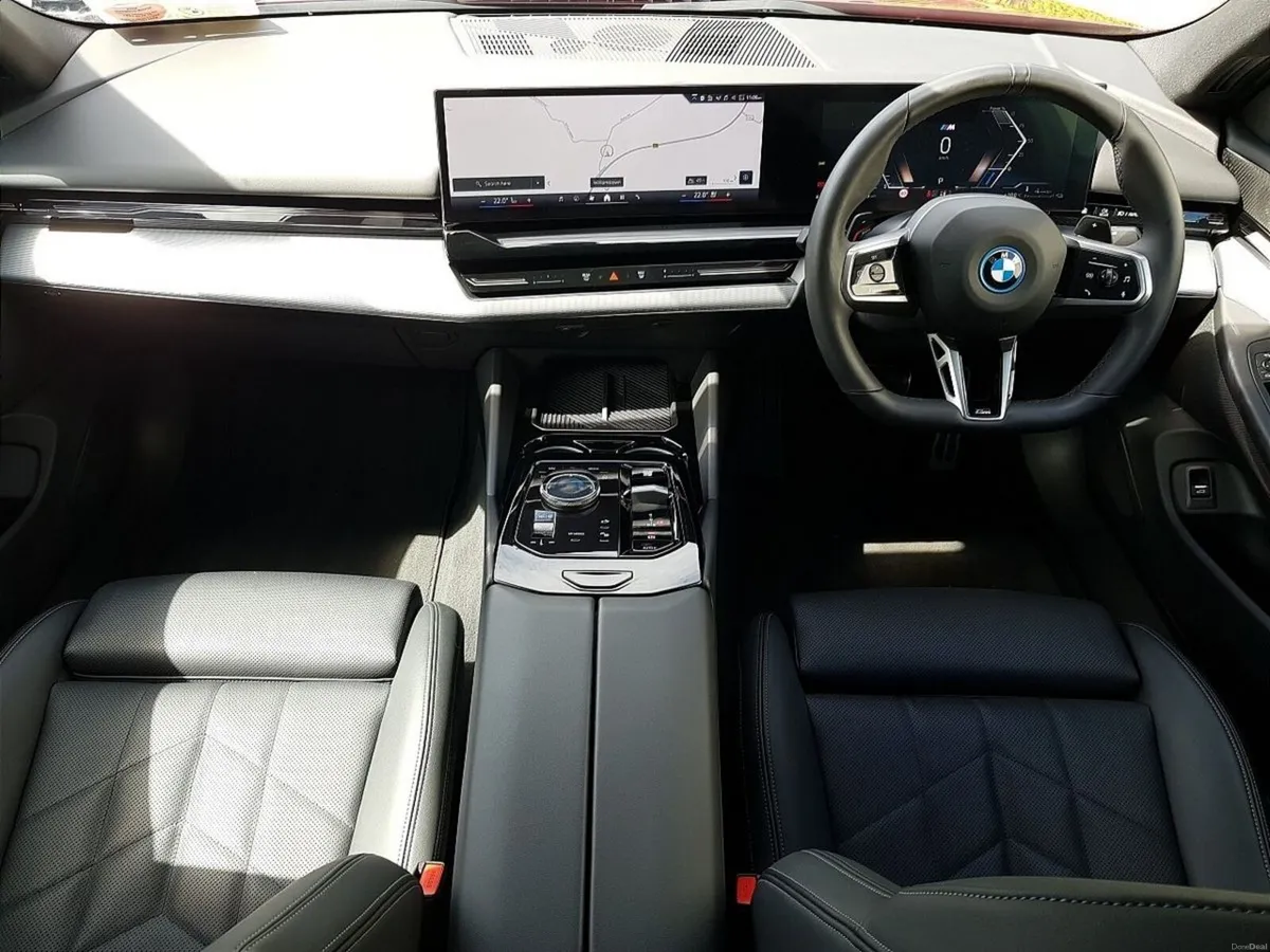 BMW 5-Series 530e M Sport - Image 4