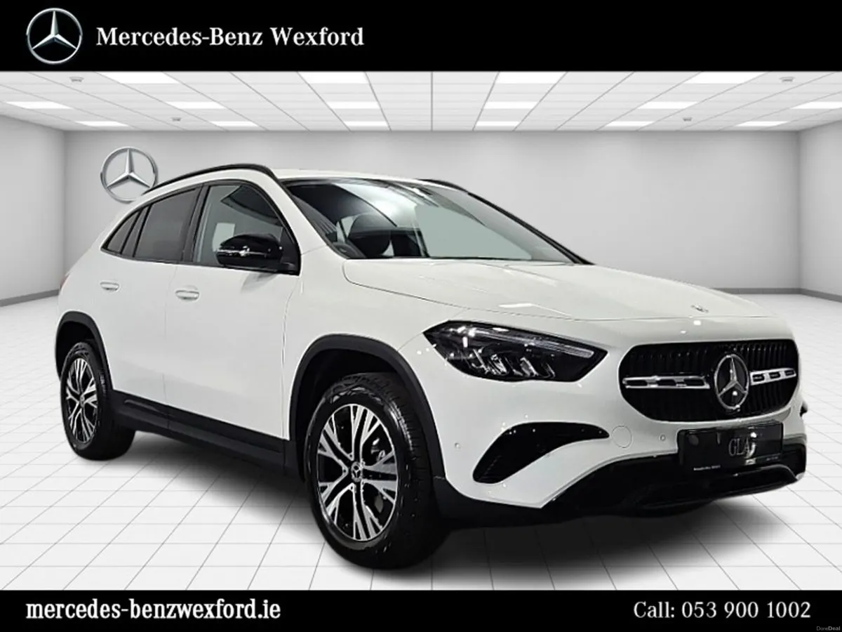 Mercedes-Benz GLA 200D Progressive with Nightpack - Image 2