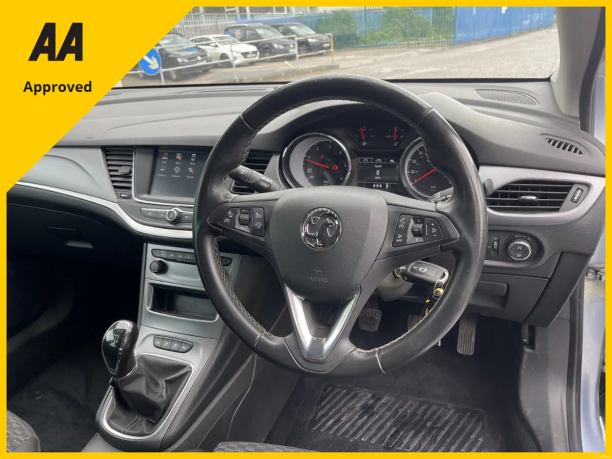 Opel Astra TECH LN NV CDTI E-T LINE NAV ECOTEC S/S - Image 2