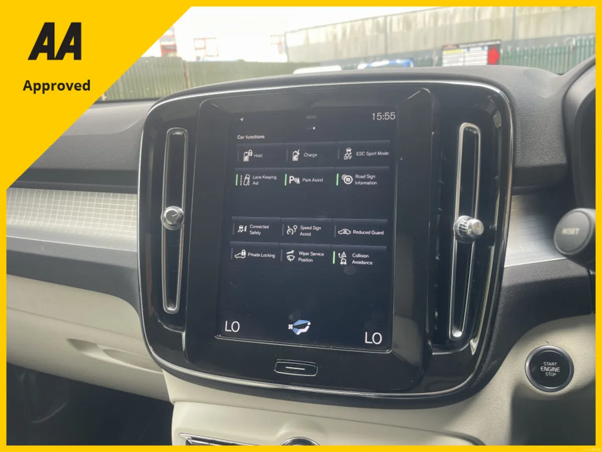 Volvo XC40 INSCRIPTION EXP T4RC RECHARGE T4 EXPRES - Image 6