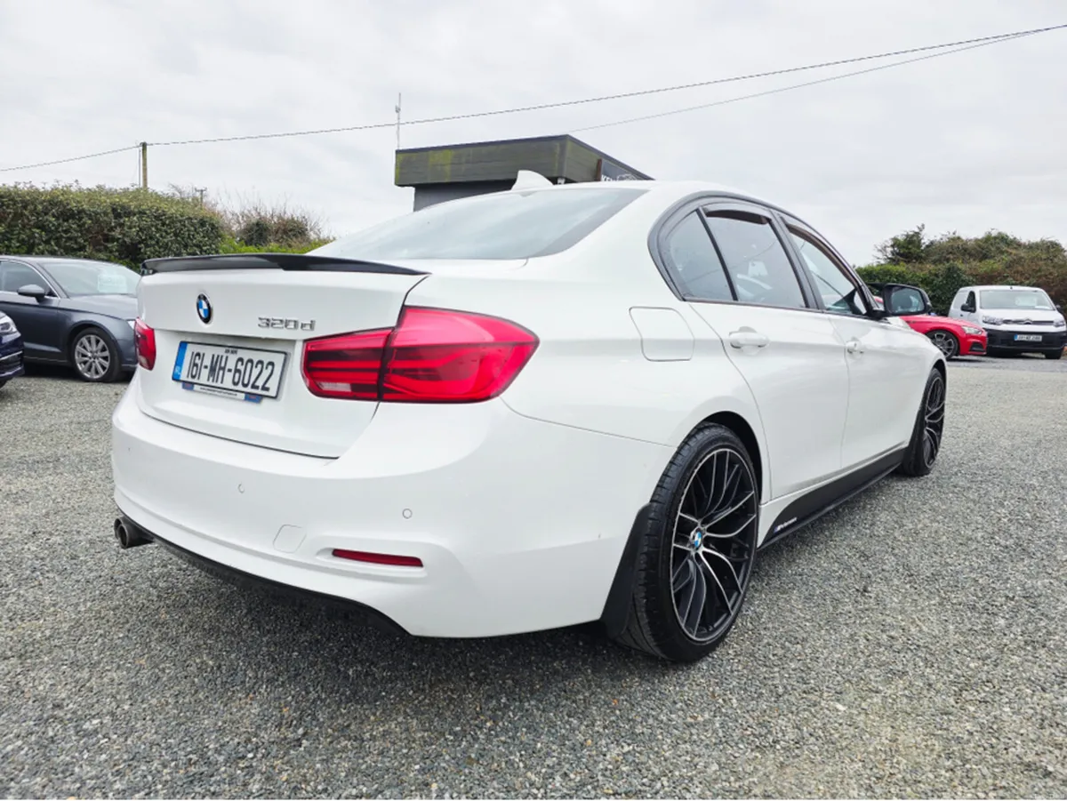 BMW 3-Series F30 D EFFICIENCY DYNAMICS PLUS TRADE - Image 3