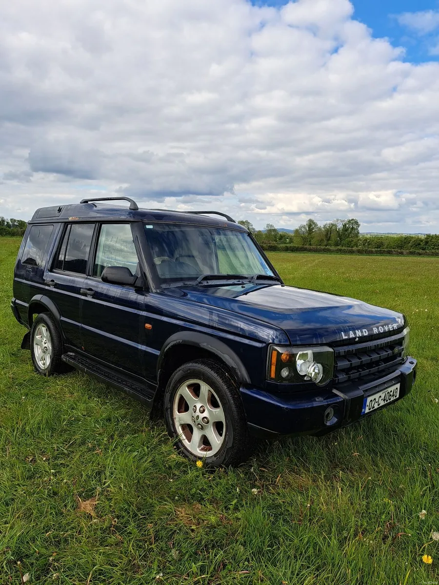 Land Rover Discovery 2002 - Image 1