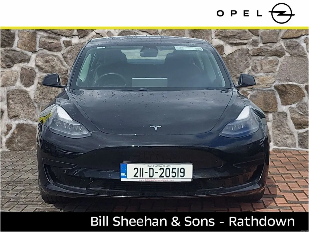 Tesla Model 3 Standard Range Plus (RWD) - Image 2