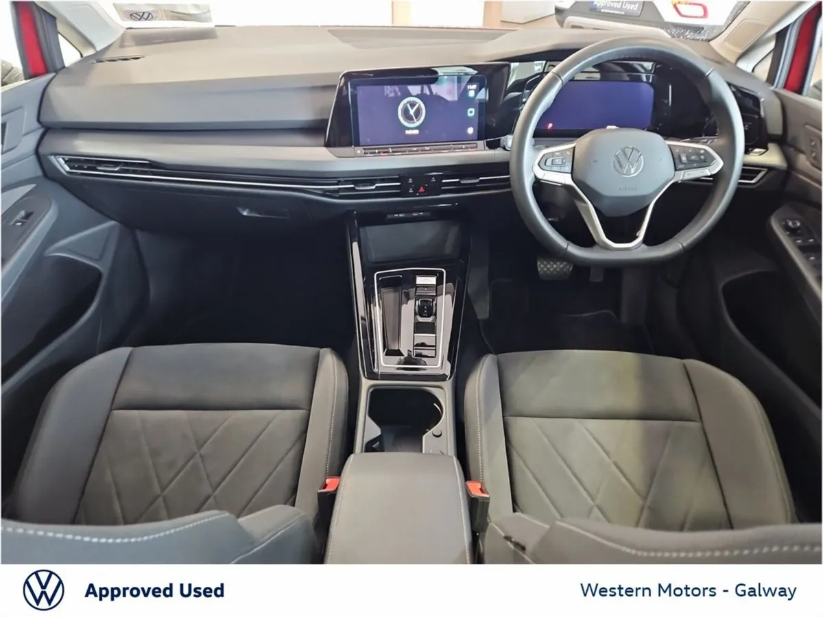Volkswagen Golf 2.0 TDI 115HP Style DSG - Image 2