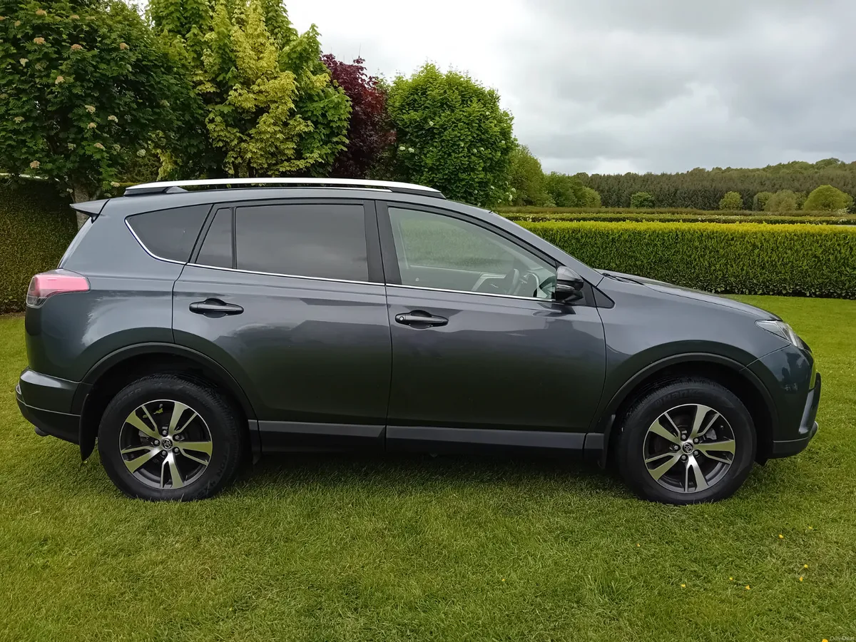 Toyota RAV4 2016 - Image 3