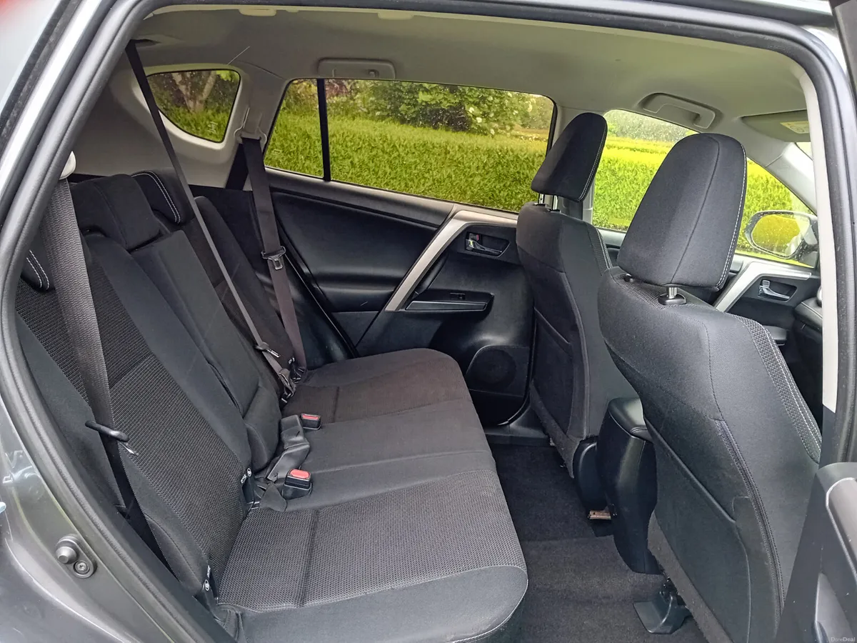 Toyota RAV4 2016 - Image 4