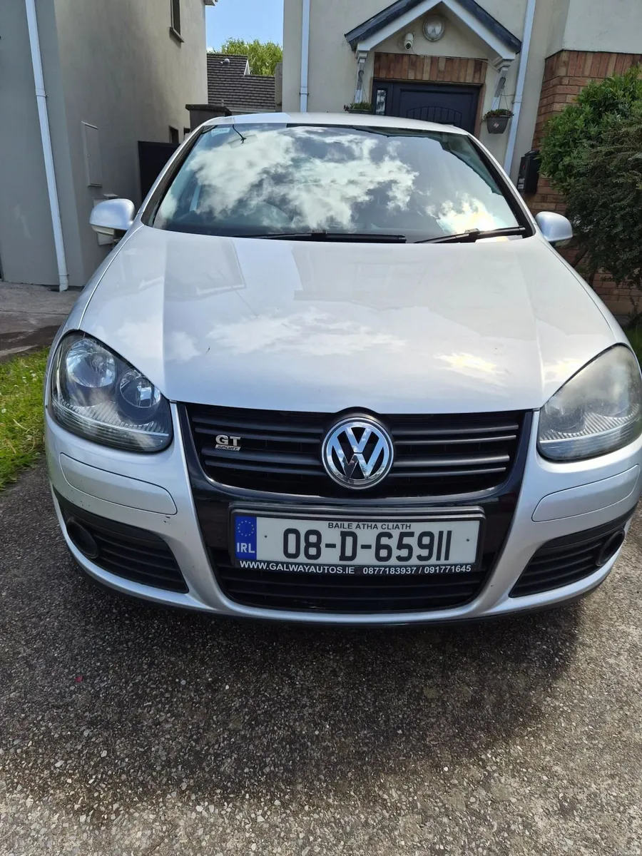 Volkswagen Golf GT automatic 1400 TSI - Image 1