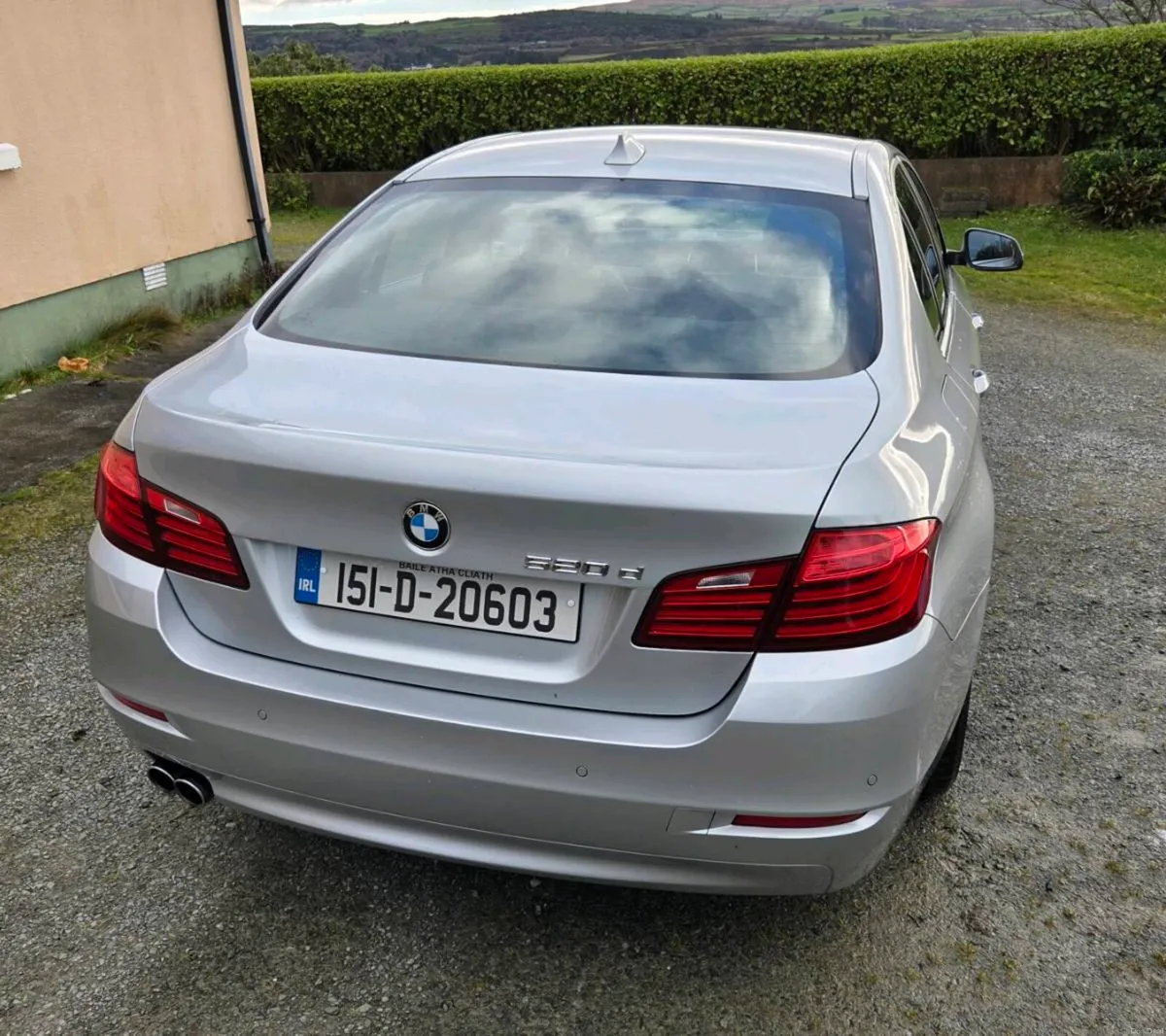 BMW 520d - Image 2
