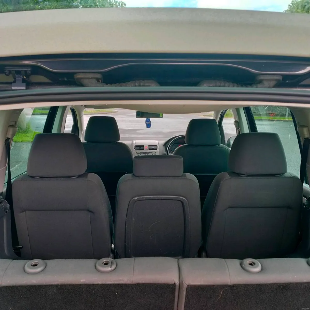 Volkswagen Touran 1.4 TSI Highline - Image 4