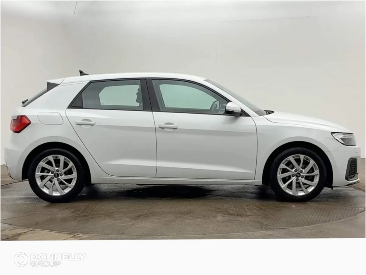 Audi A1 Sportback Sport - Image 4