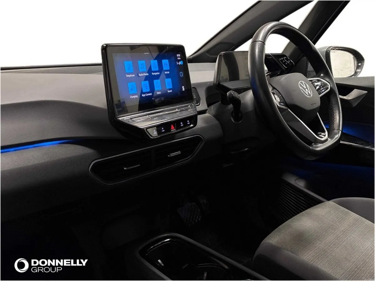 Volkswagen Id.3 Hatchback Life Pro - Image 2