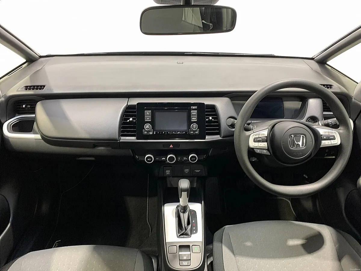 Honda Jazz Hatchback SE - Image 4