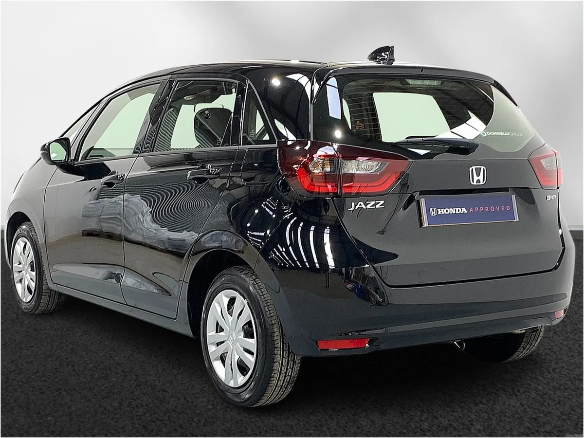 Honda Jazz Hatchback SE - Image 3