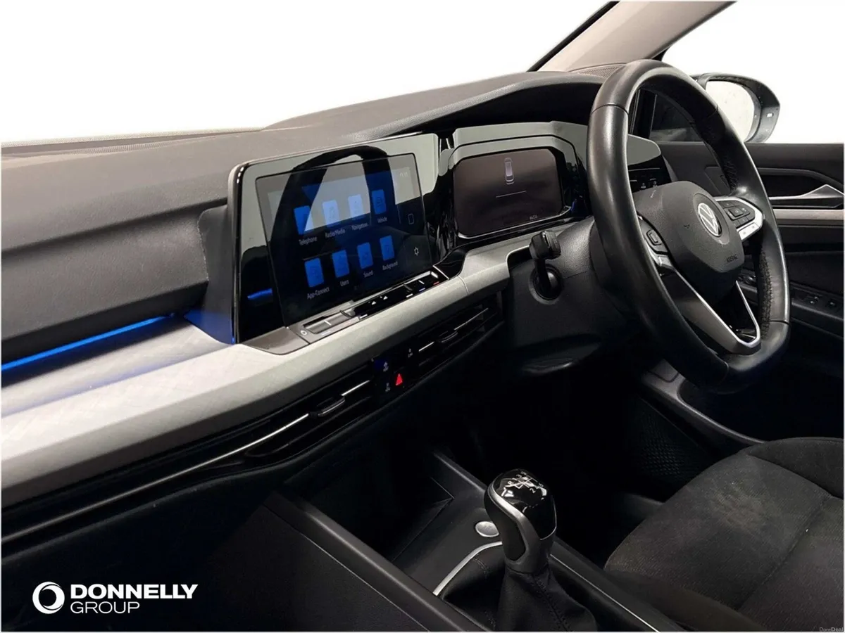 Volkswagen Golf Estate Life - Image 2