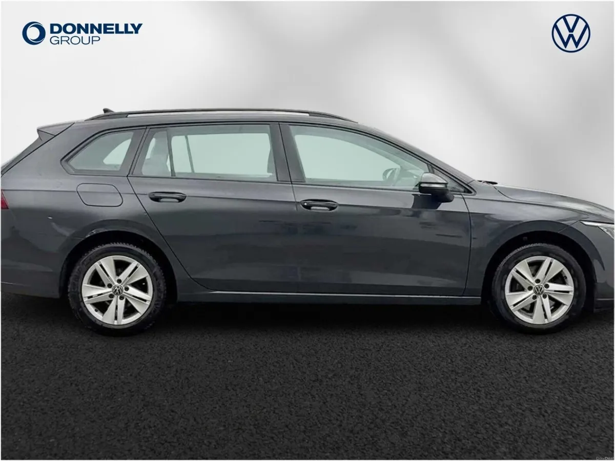 Volkswagen Golf Diesel Estate Life - Image 4