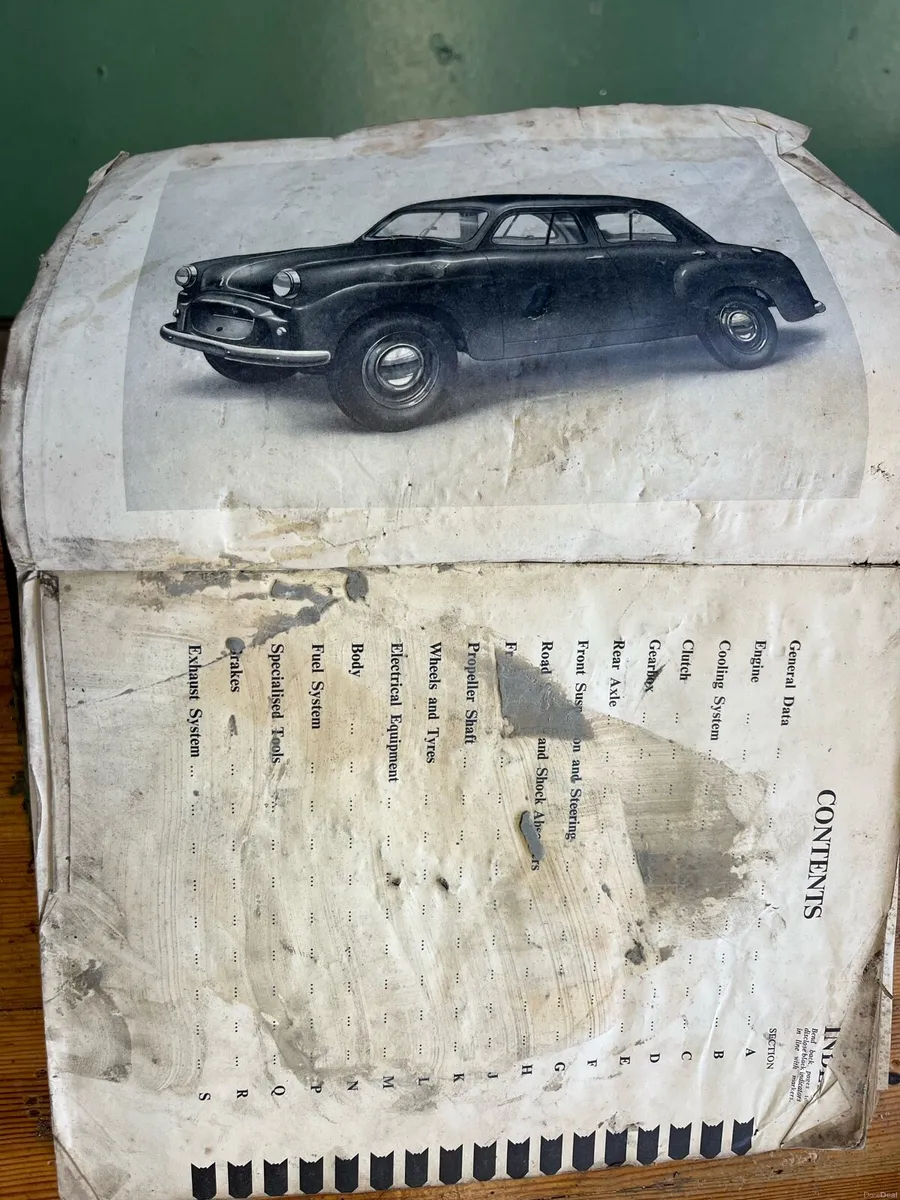 Standard Eight Manual - Image 3