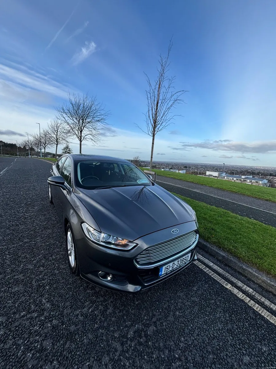Ford Mondeo 1.6L Zetec - Image 1