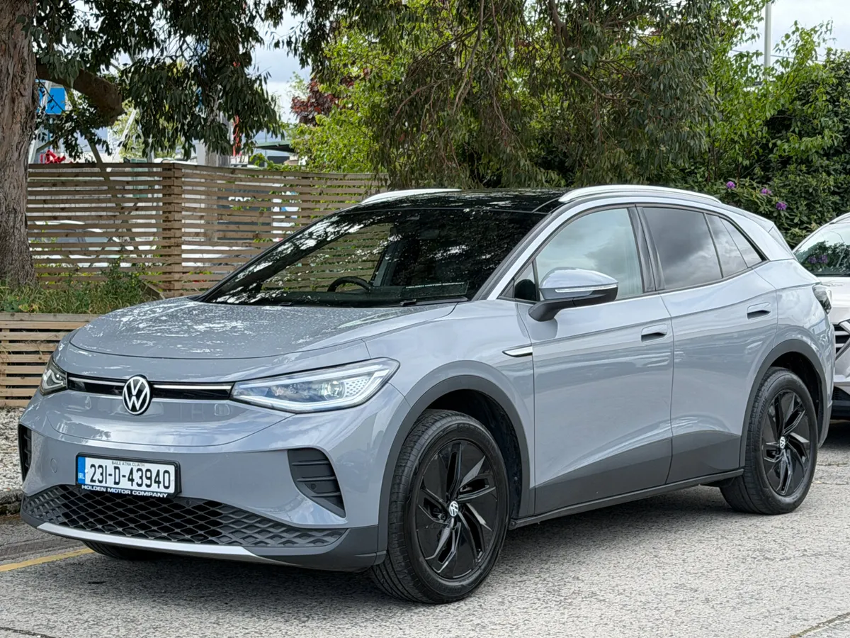2023 Volkswagen ID.4 PURE. 52KWH. PAN ROOF - Image 1