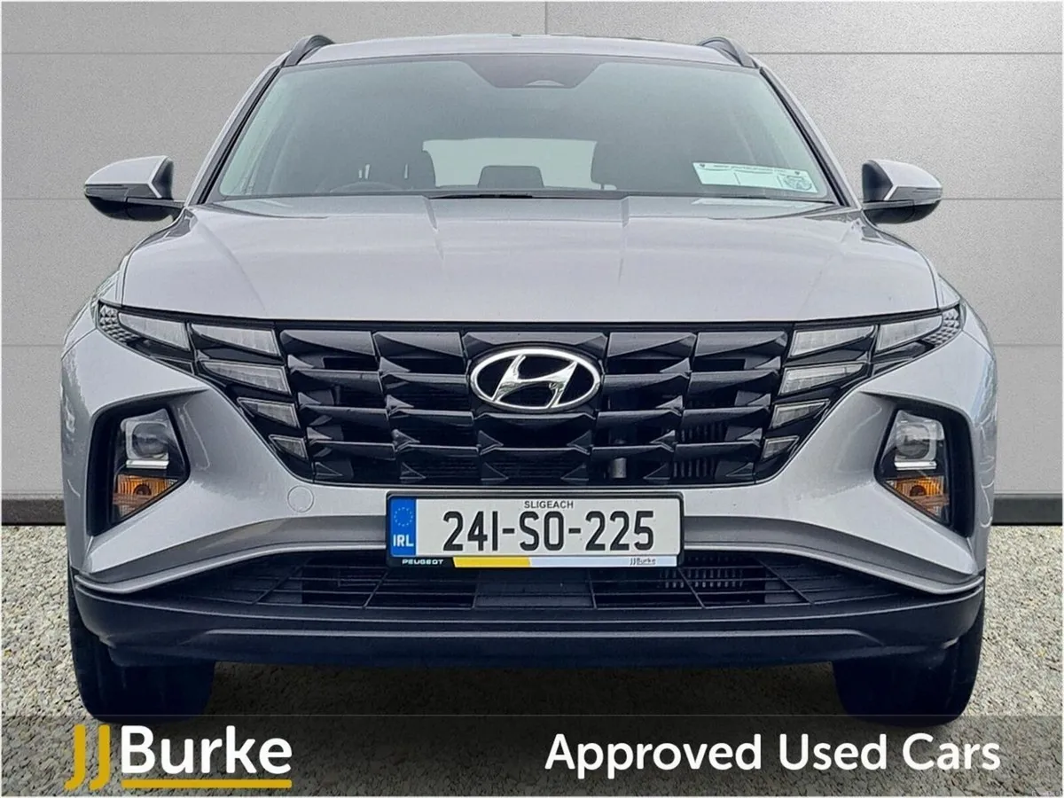 Hyundai Tucson 2WD Executive - Image 2