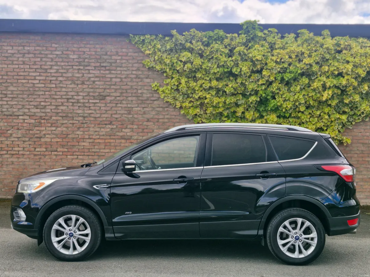 Ford Kuga 2.0 TDCI TITANIUM AWD 180 FINANCE AVAILA - Image 3