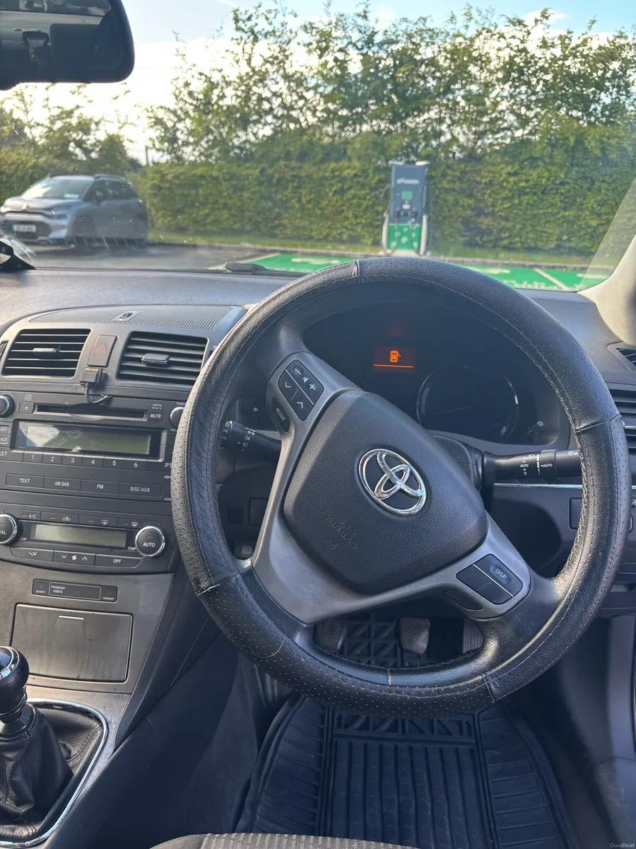 Toyota Avensis - Image 3