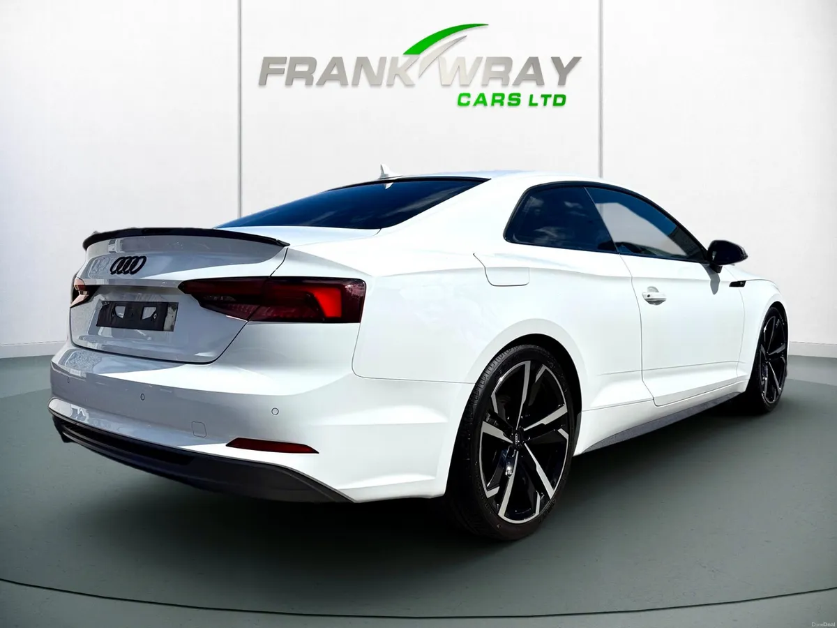 2019 AUDI A5 2.0 TDI S-LINE 190 **BLACK EDITION** - Image 5