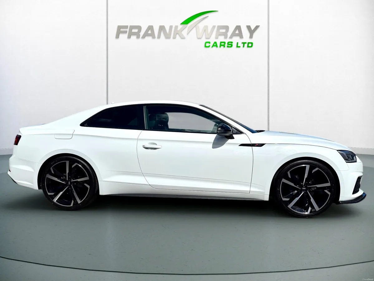 2019 AUDI A5 2.0 TDI S-LINE 190 **BLACK EDITION** - Image 4