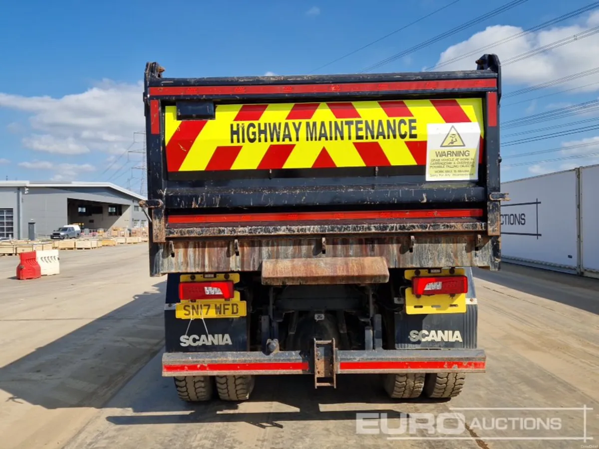 2017 Scania P410 - Image 2