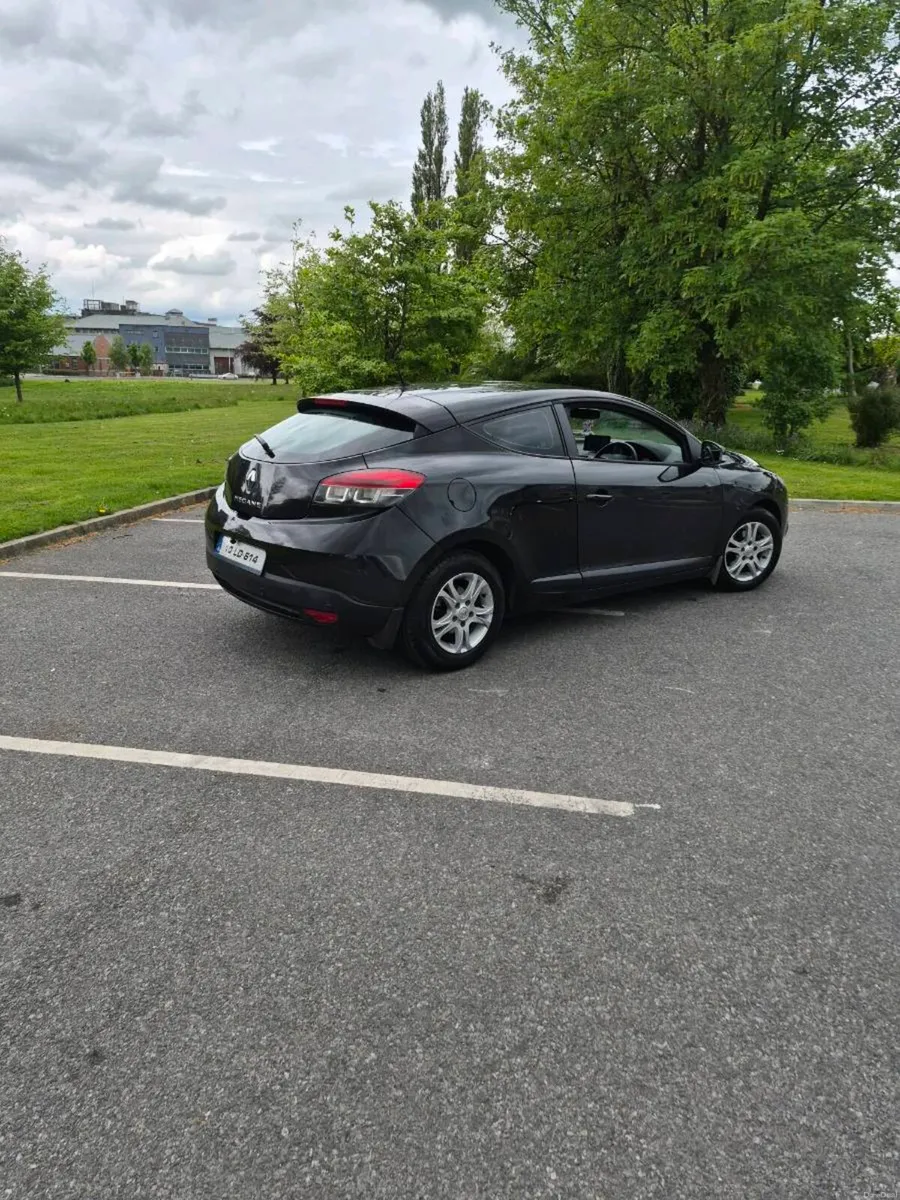 Renault Megane Coupe 2010 - Image 2
