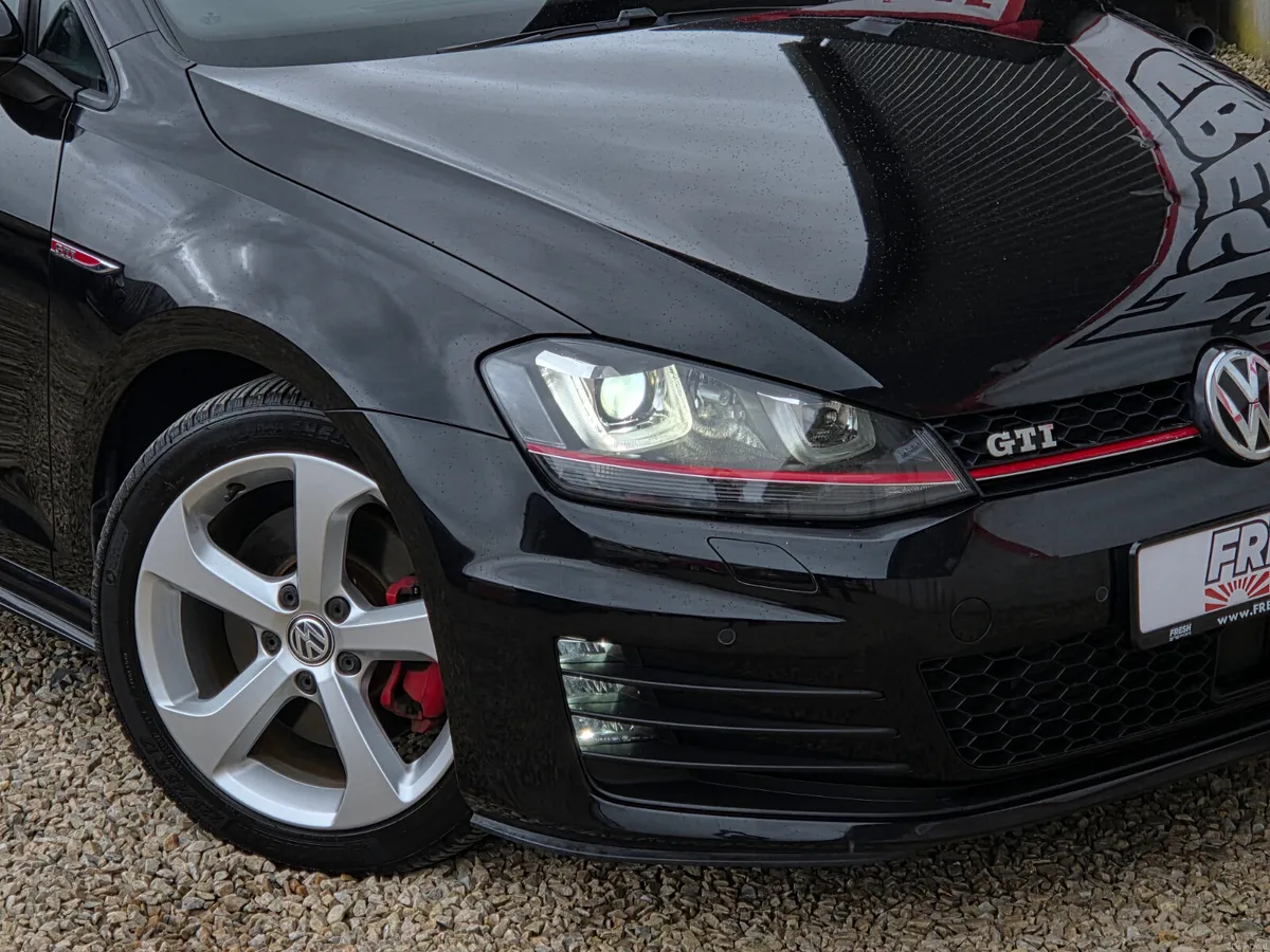 VW GOLF GTI DSG LOW KM - Image 3