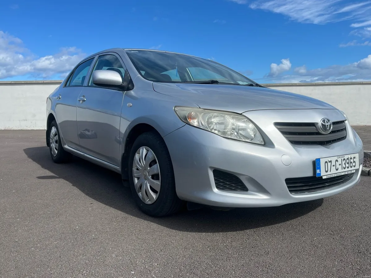 Toyota Corolla - Image 4