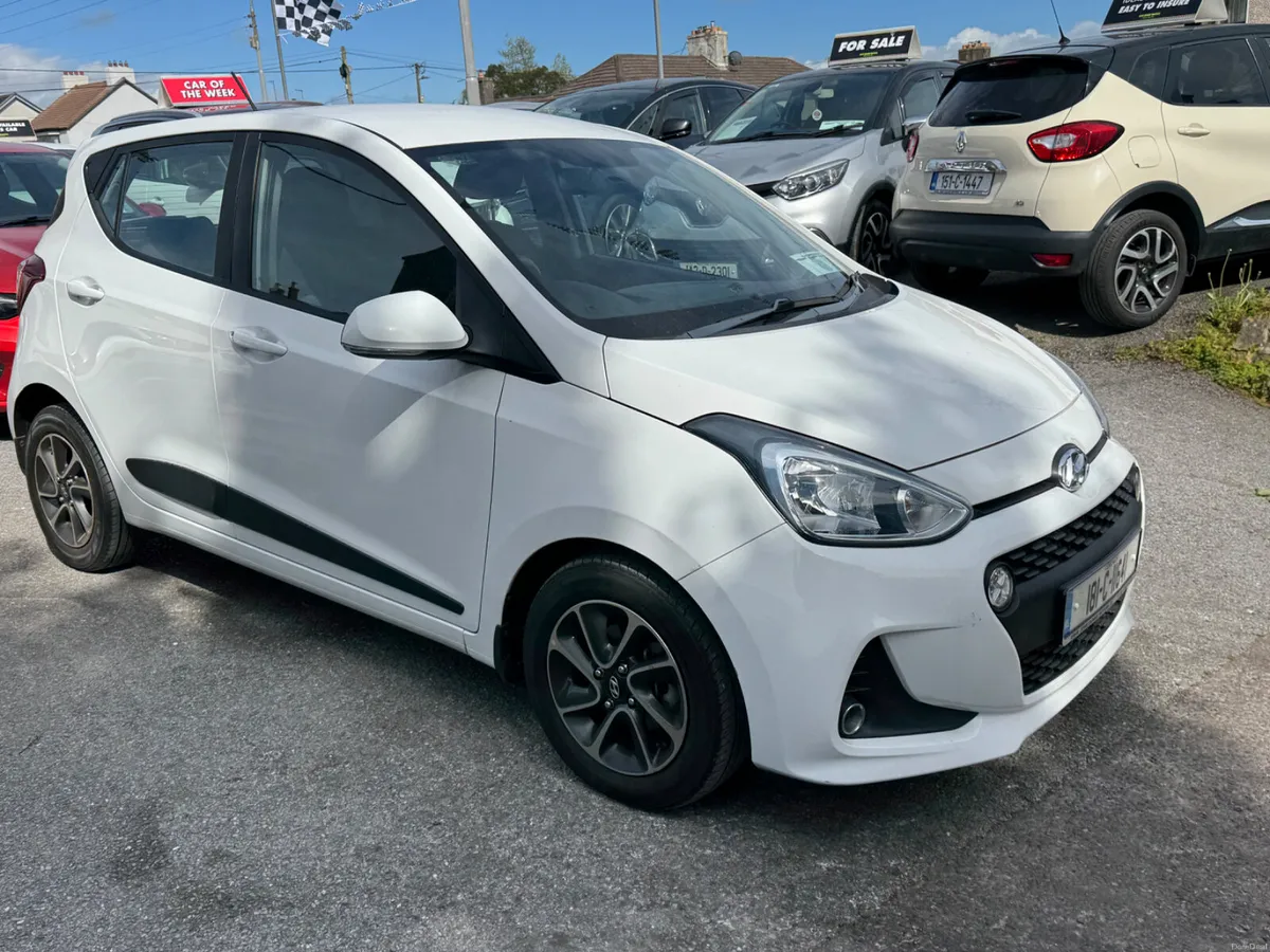 Hyundai i10 Ideal City car - Image 3