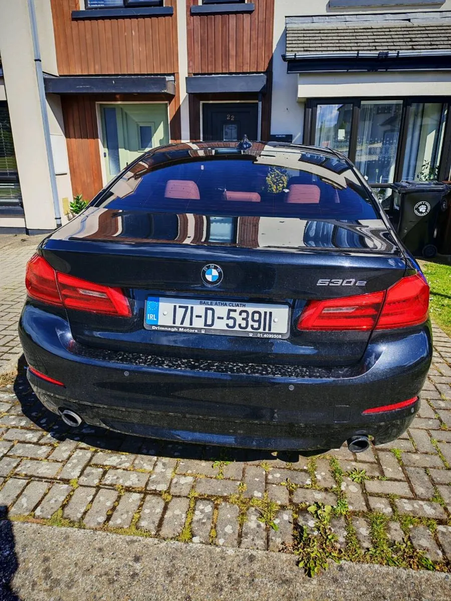 BMW 530 e Plug-in Hybrid. 191,000 km - Image 3