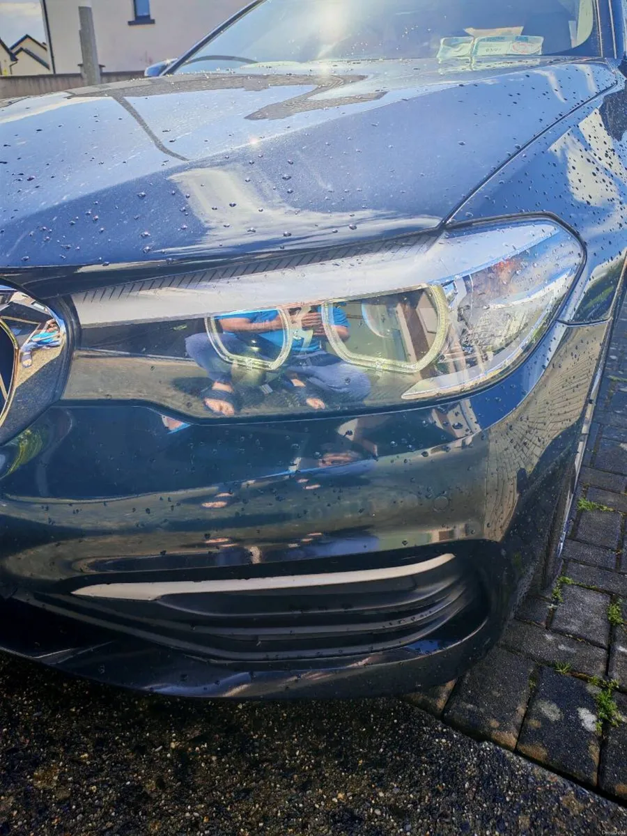 BMW 530 e Plug-in Hybrid. 191,000 km - Image 4