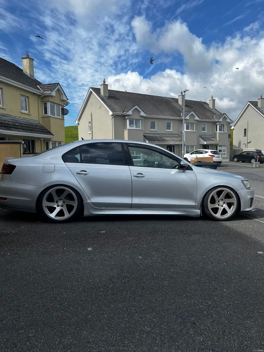 12 vw Jetta 1.6 diesel - Image 4