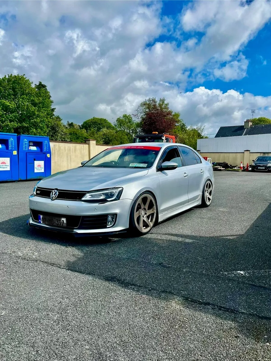 12 vw Jetta 1.6 diesel - Image 1