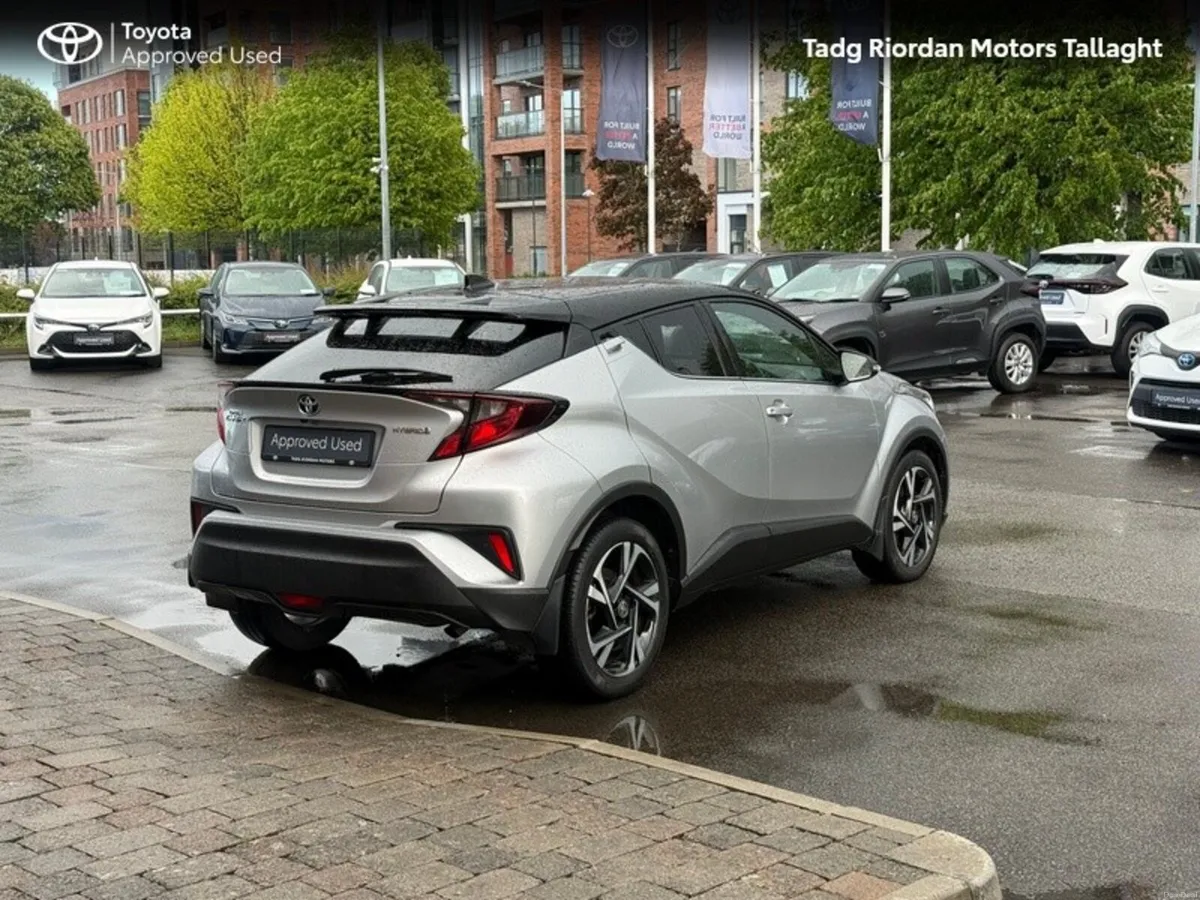 Toyota C-HR HYBRID SPORT BI-TONE 4DR - Image 2