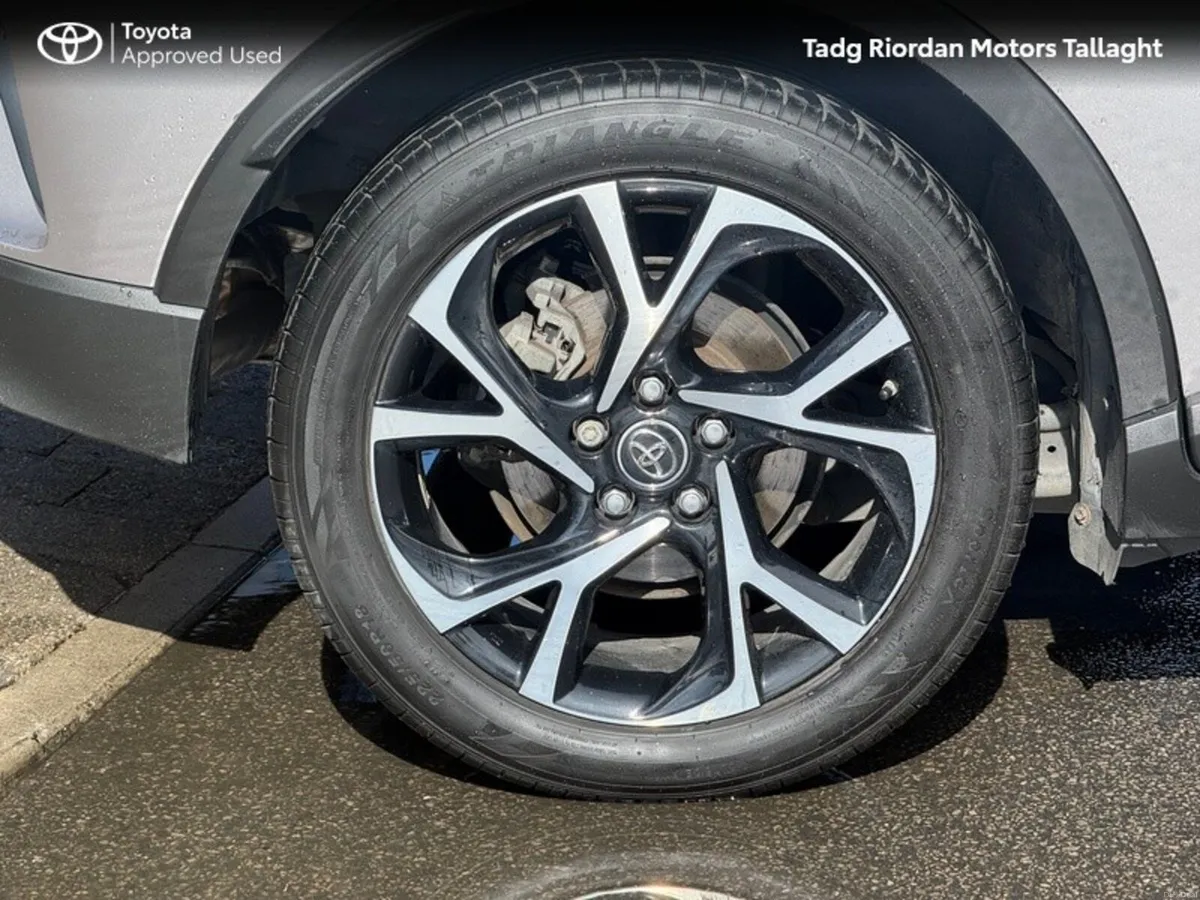 Toyota C-HR HYBRID LUNA SPORT - Image 6