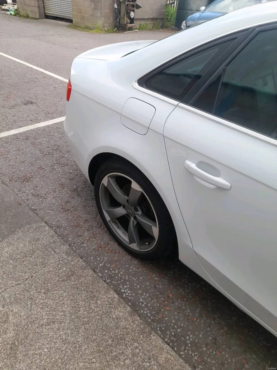 Audi A4 - Image 4