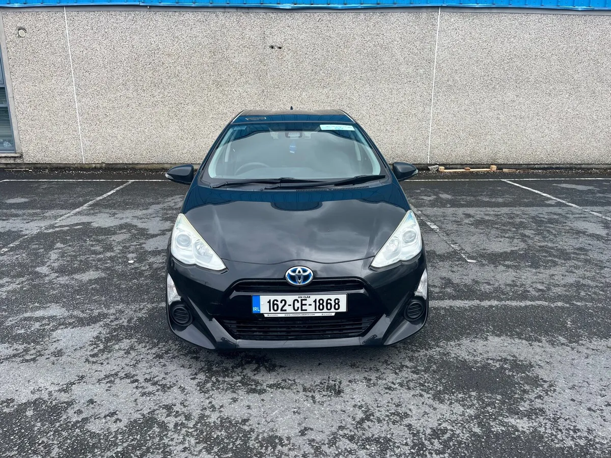 Car - Image 1