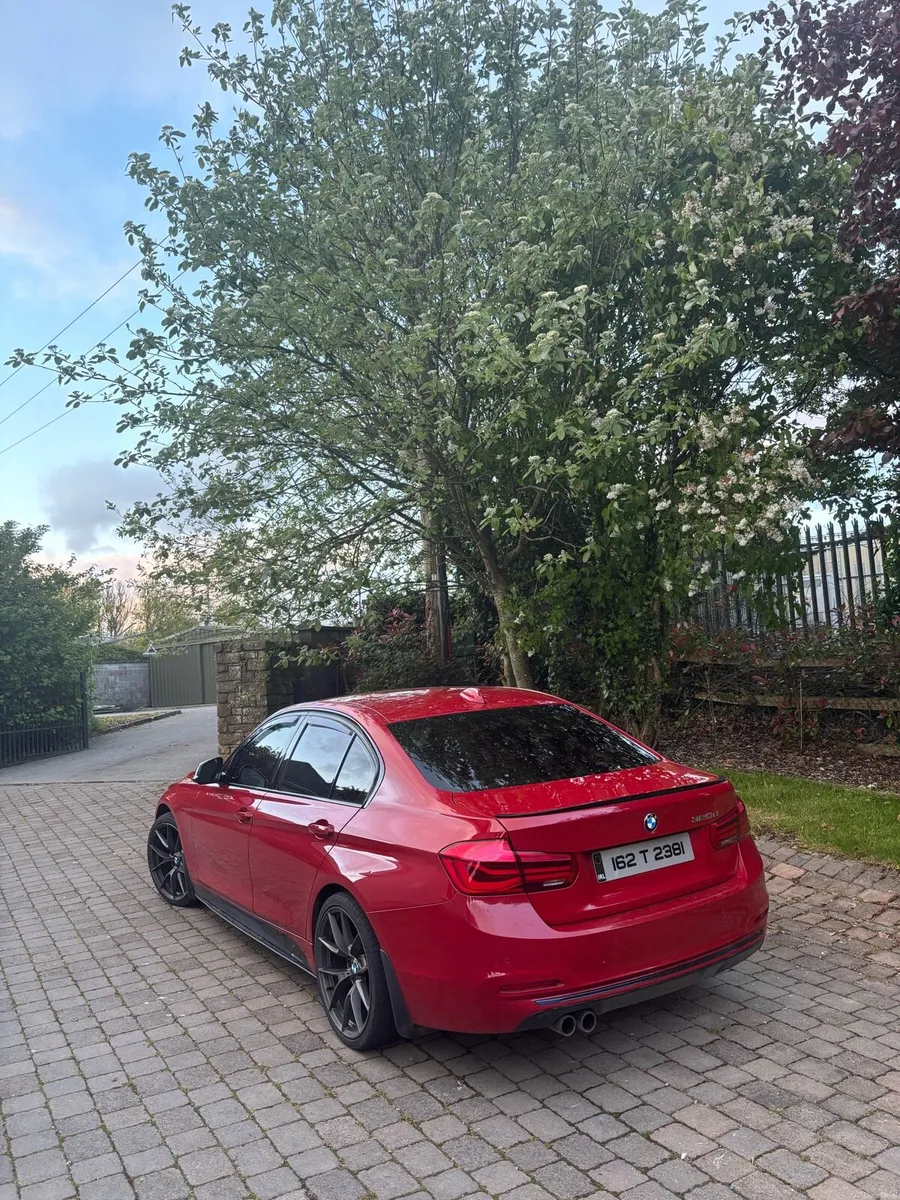 BMW 320d - Image 4