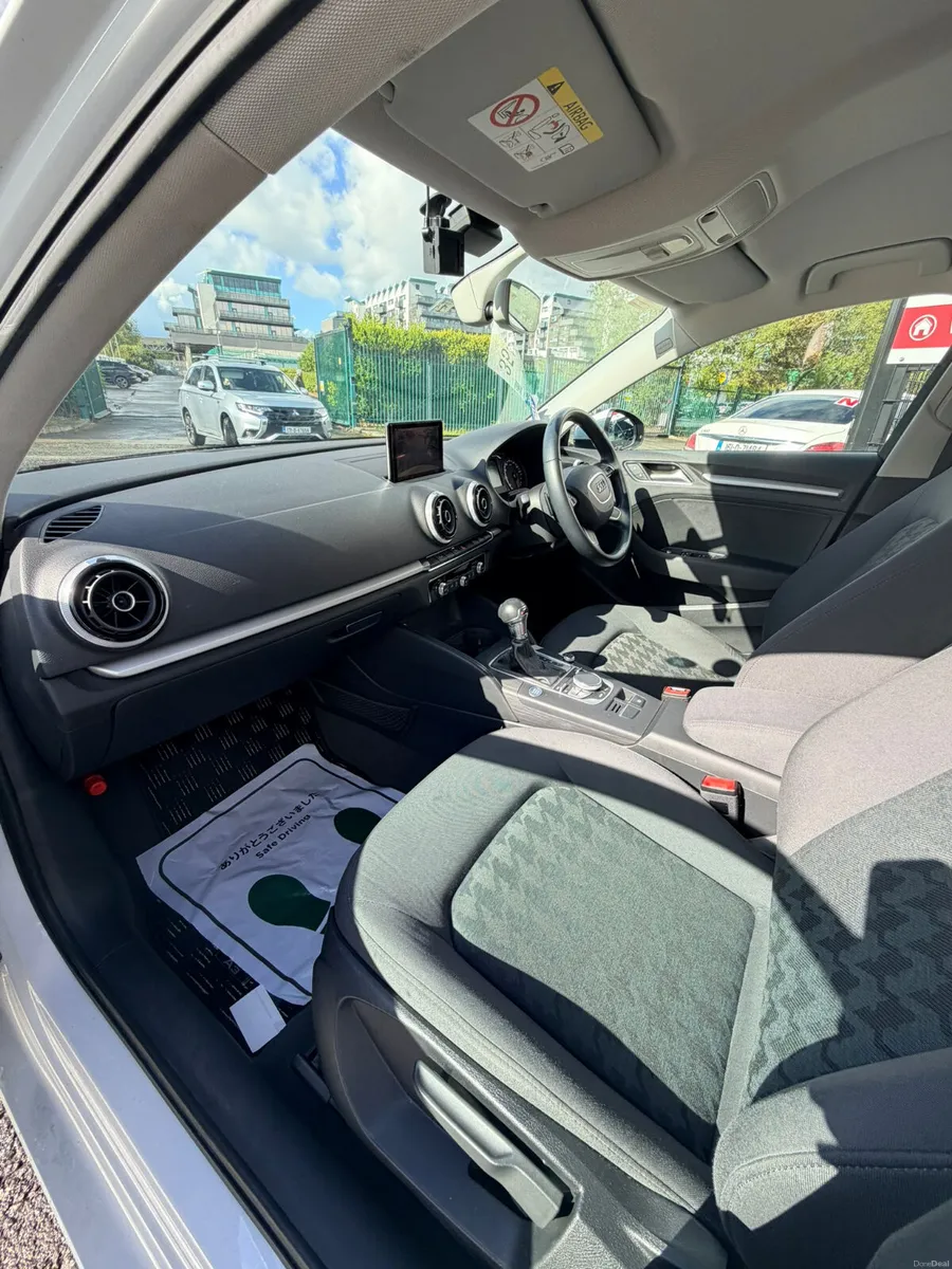 Audi A3 2017 White - Image 5