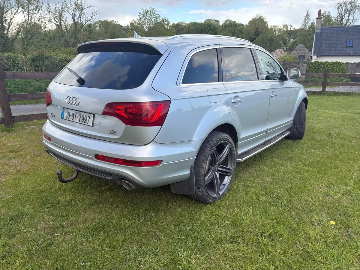Audi q7 - Image 6