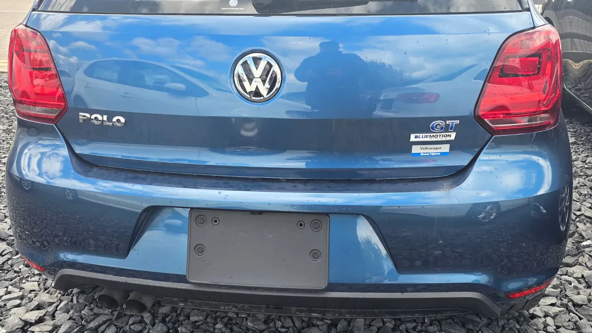 2015 Volkswagen POLO GT BlueMotion 35000km LOW MIL - Image 5