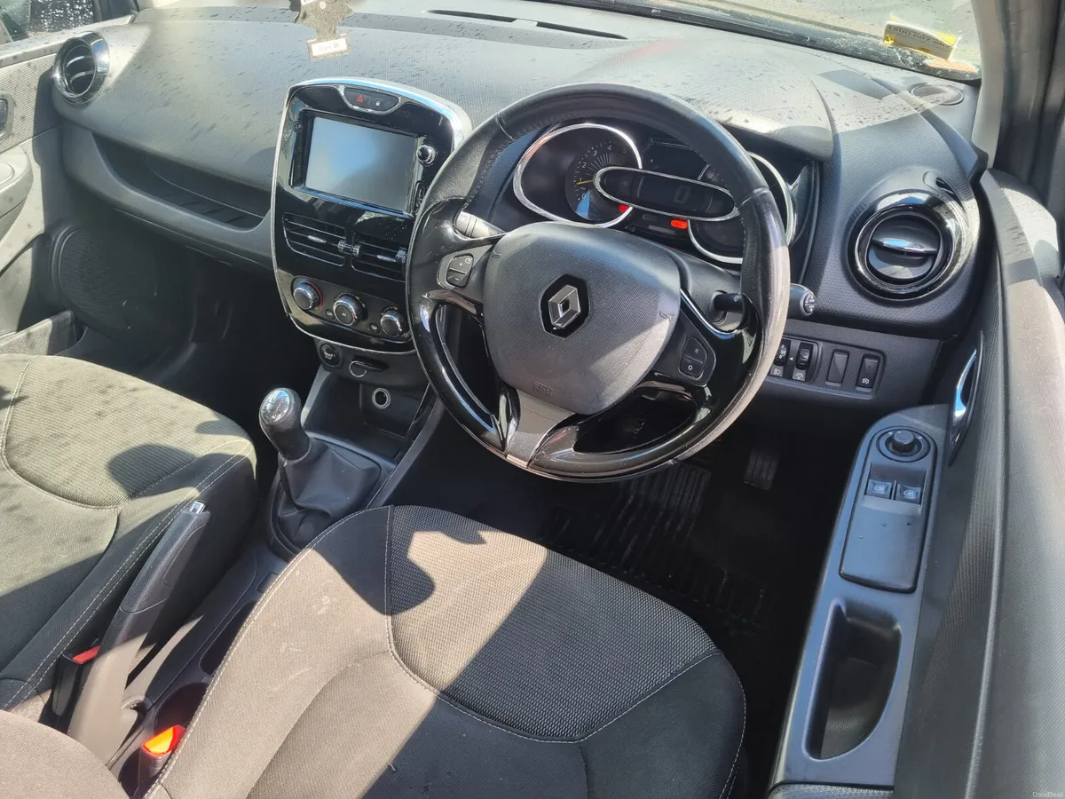 Renault Clio 2013 - Image 4