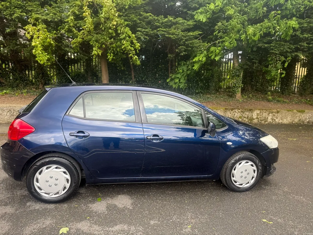 Toyota Auris 1.4 petrol Nct 2/27 Tax5/26 - Image 3