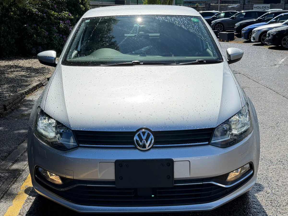 2016 VOLKSWAGEN POLO. HIGHLINE - Image 4
